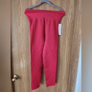 Seamless nwt all in motion size large red ribbed leggings